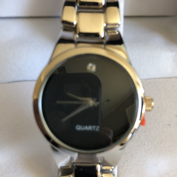 NEW His/Hers Silver Stainless Watches - Picture 4 of 10